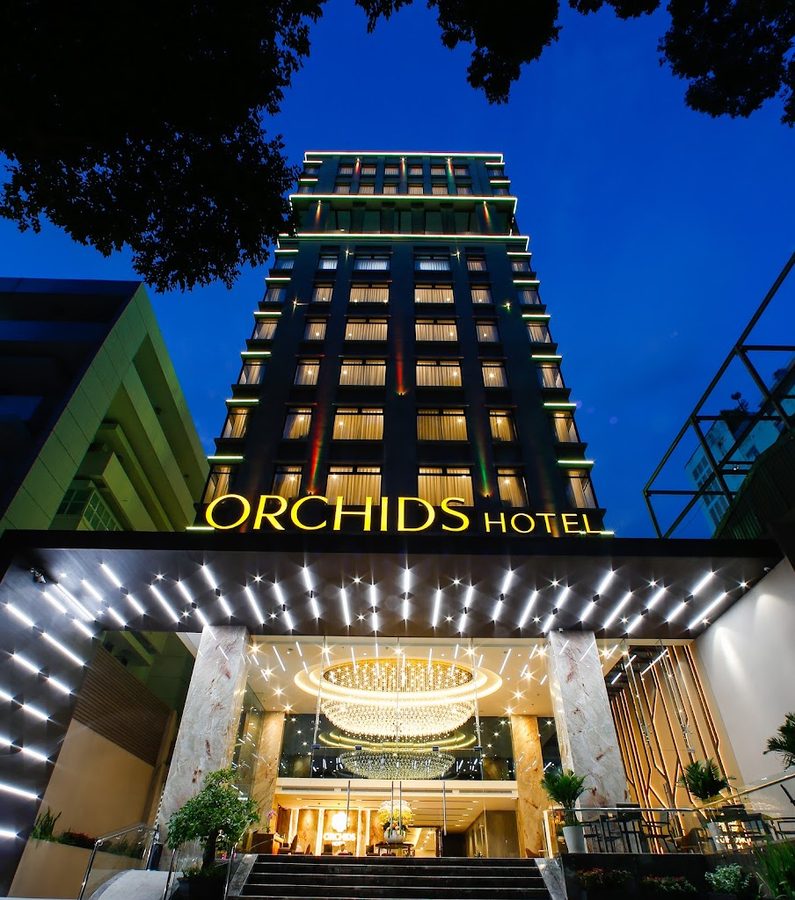 AU LAC LEGEND HOTEL