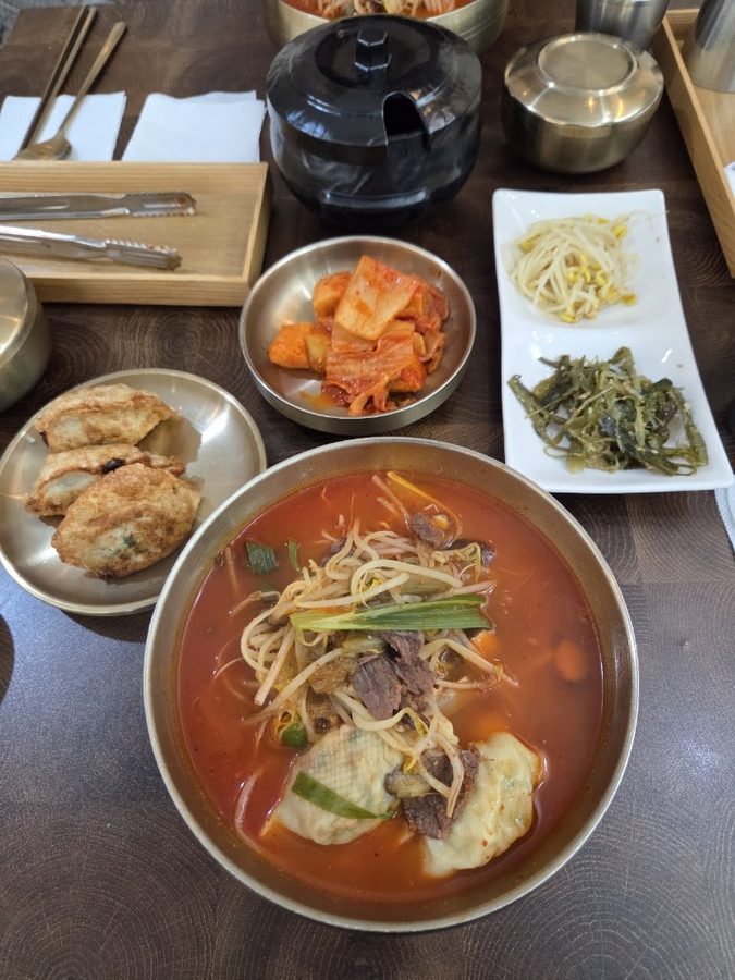 Miseong Wangmandu Yukgaejang Jeongol