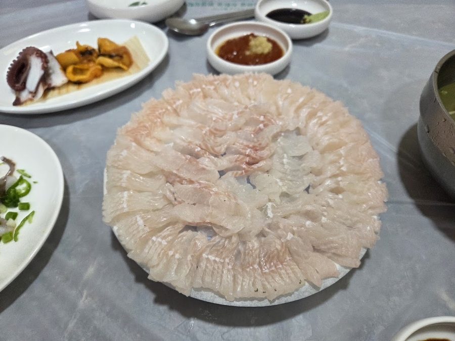 浦項生魚片店