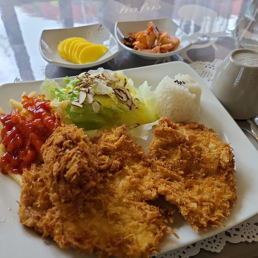 カフェ テイン