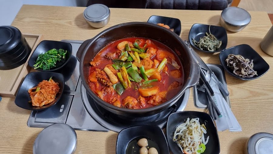 Wondumak Kalguksu