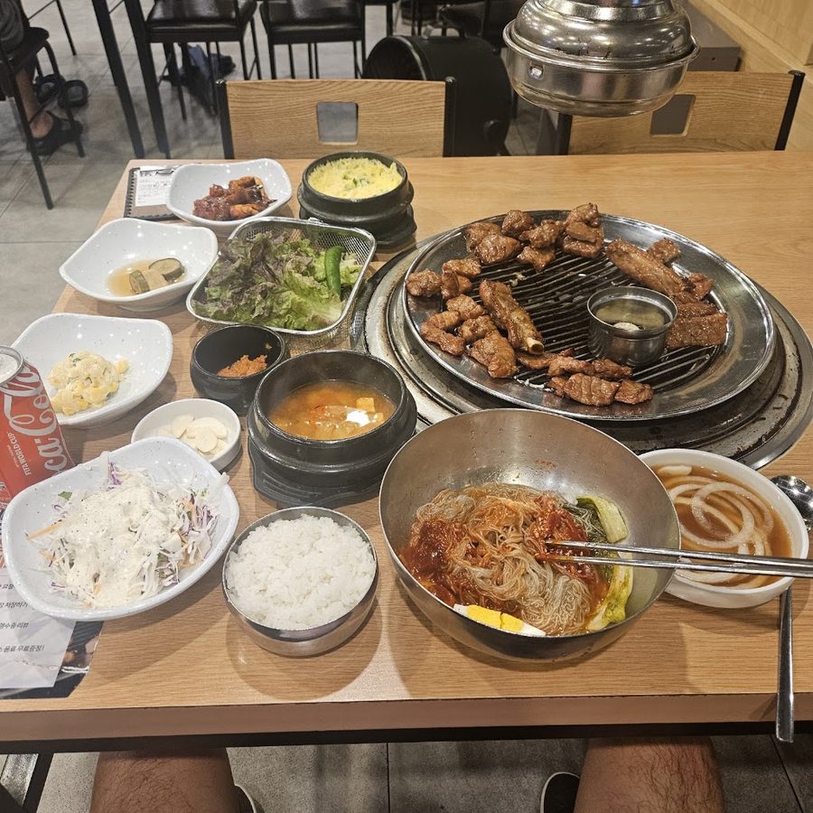 흥부골숯불갈비 본점