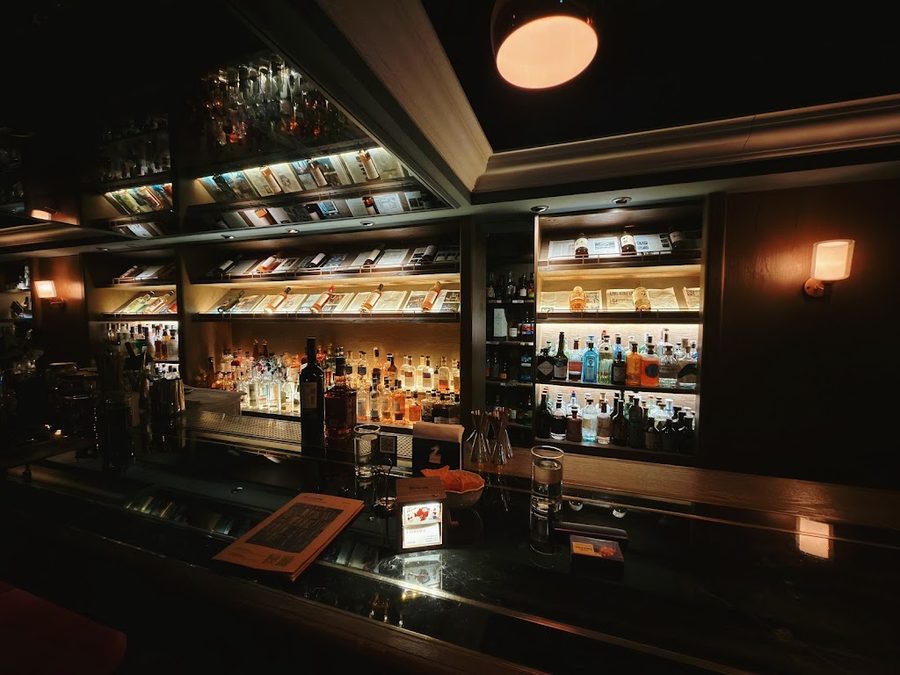 Book ing 中山｜推薦酒吧、餐酒館 Taipei bar（進不来請打電話）