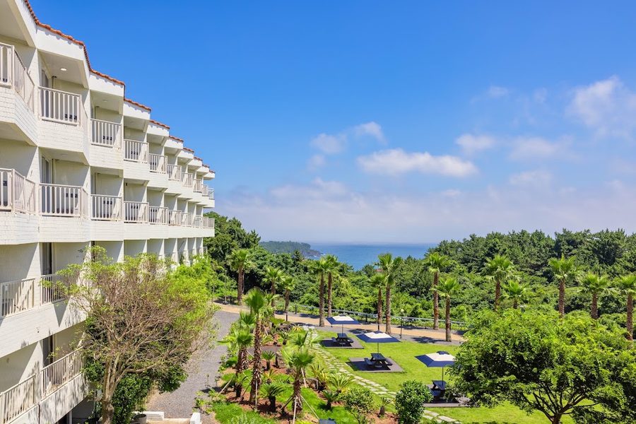 Kensington Jeju Hotel