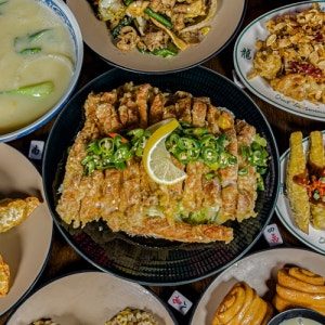 ヨンヨンソンセン 上岩店