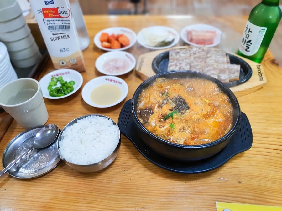 손큰할매순대국