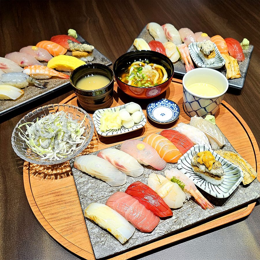 Go Chef's Fresh Sushi in Magok