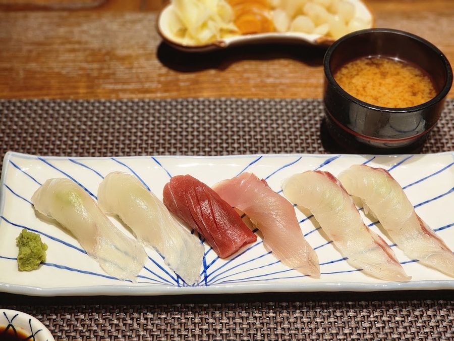 Baekhyangmok Sushi