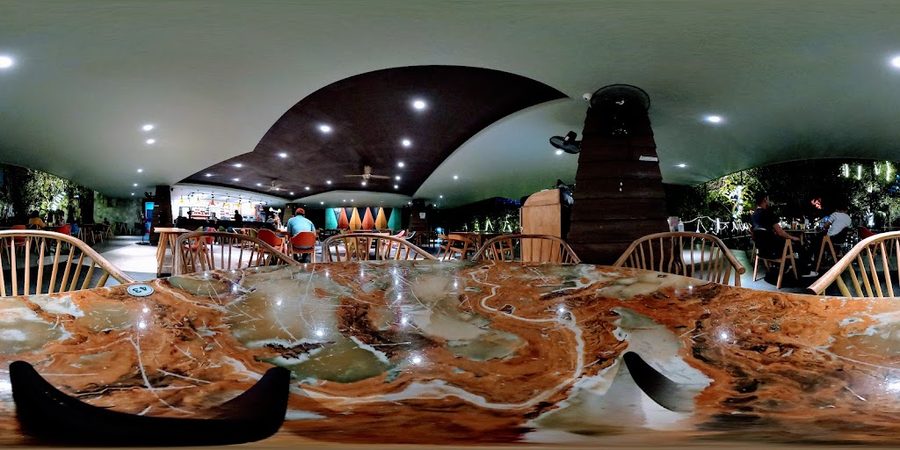 Cafe Sân Vườn Aroma.