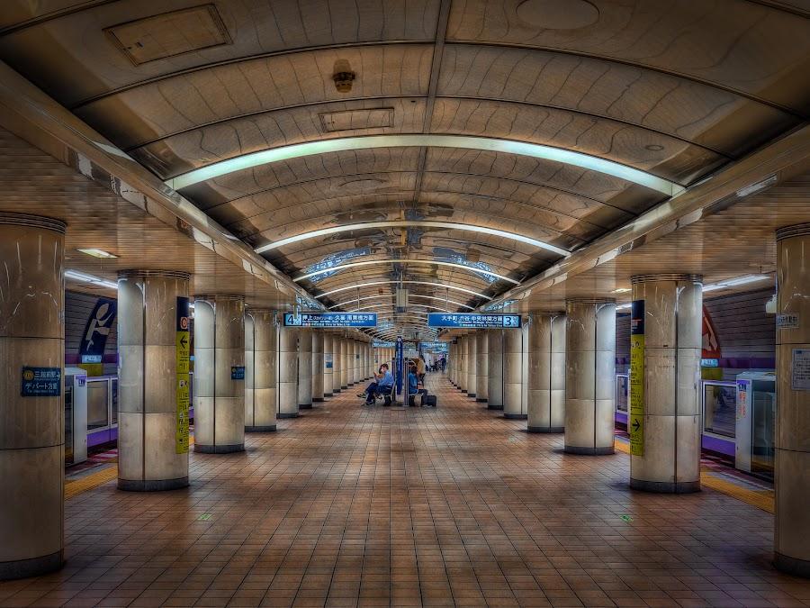 三越前駅