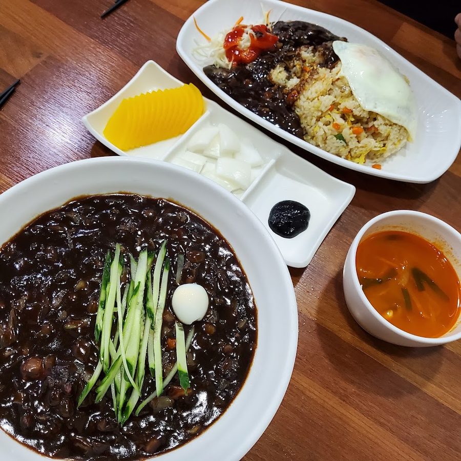 한신관