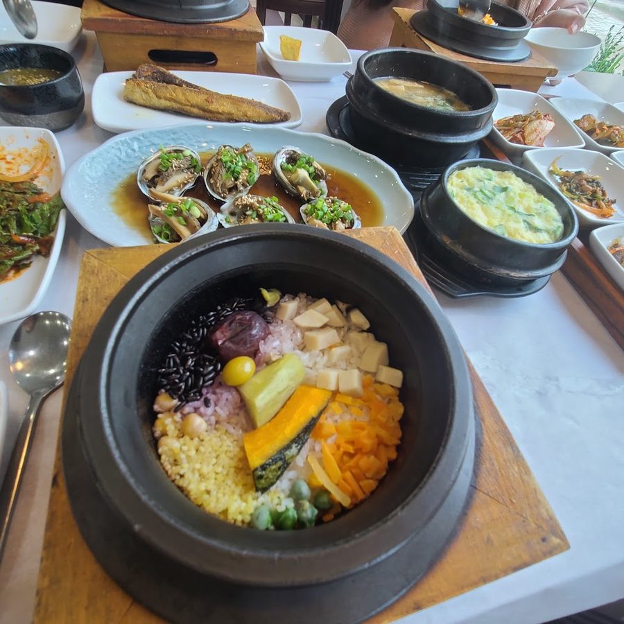 전복과돌솥밥