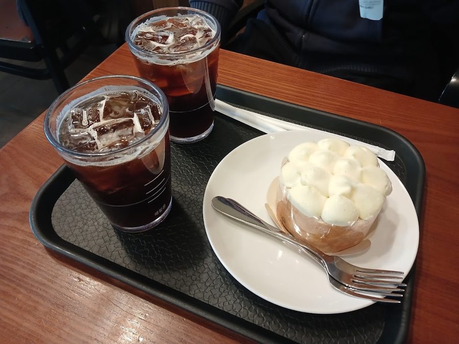 Starbucks Gangbuk-gu Office Intersection