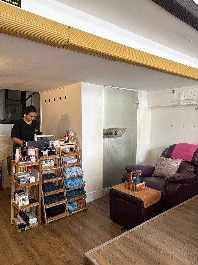 Saranrom Thai Massage สราญรมย์นวดแผนไทย