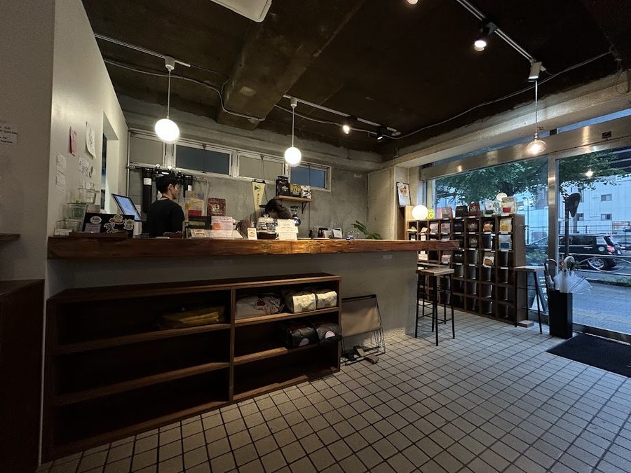 SHELVES COFFEE