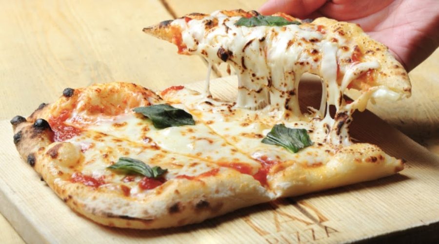 Ａ ＰＩＺＺＡ
