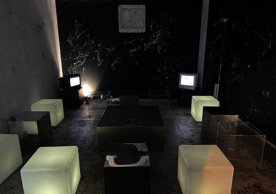 CAFE:MONOCHROME