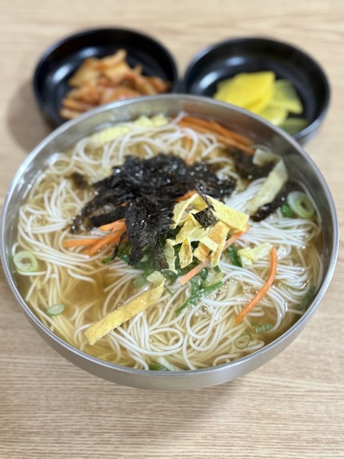 孔陵洞鯷魚麵