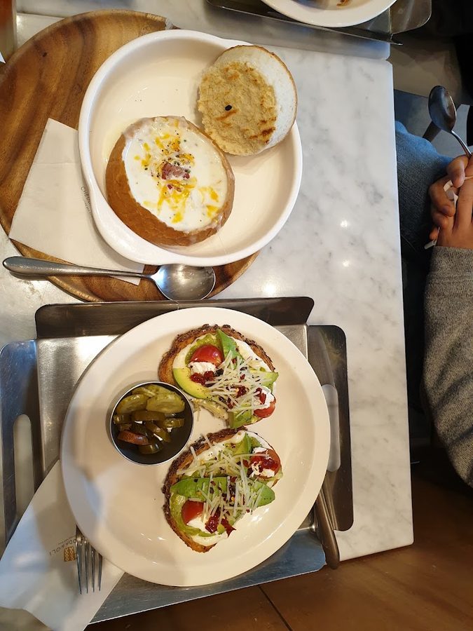 School Food Galleria Foret Branch