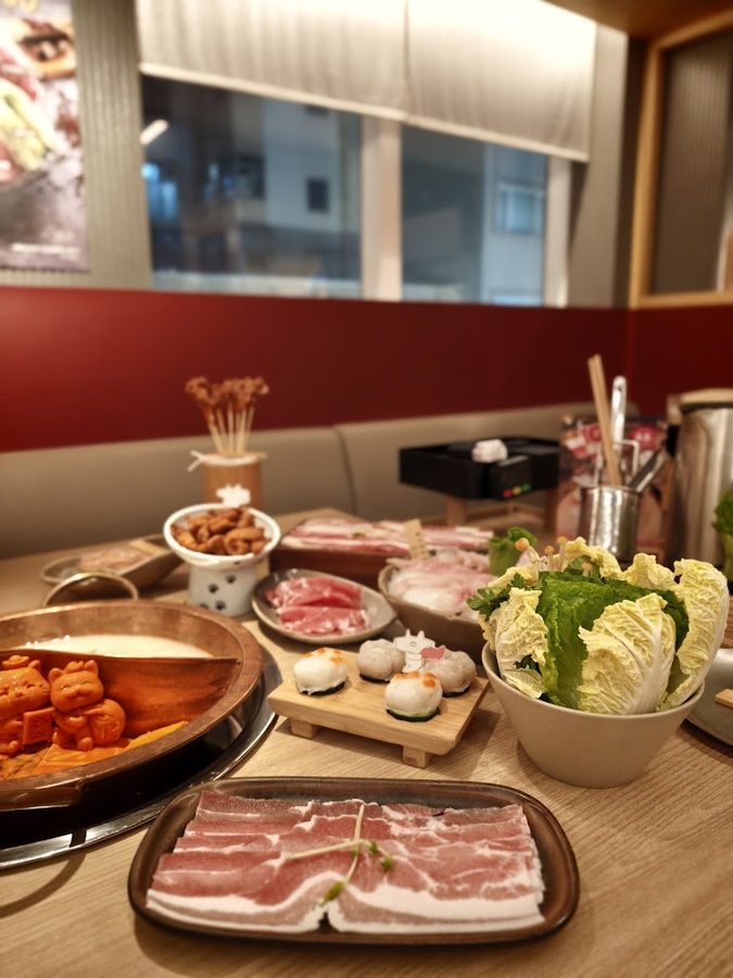 Uncle Fong Hotpot Restaurant (Causeway B
