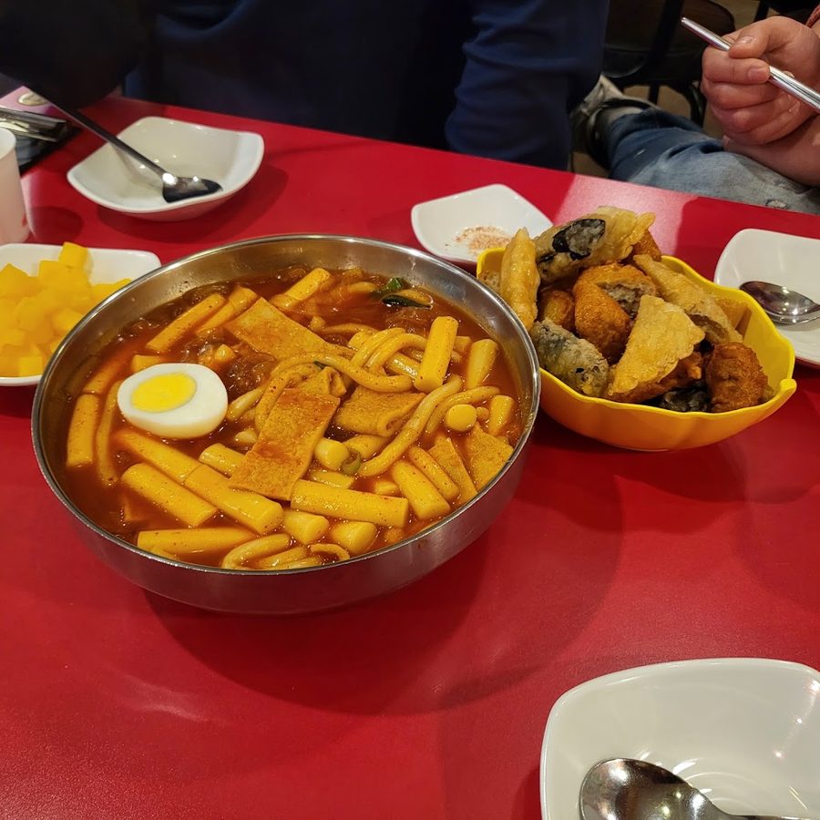 Ppalgang Tteokbokki Yeongdeungpo Branch