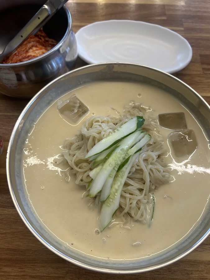 칼국수 콩국수집