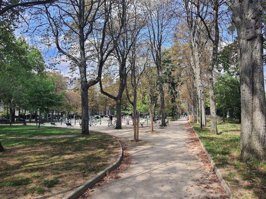 ラヌラグ庭園