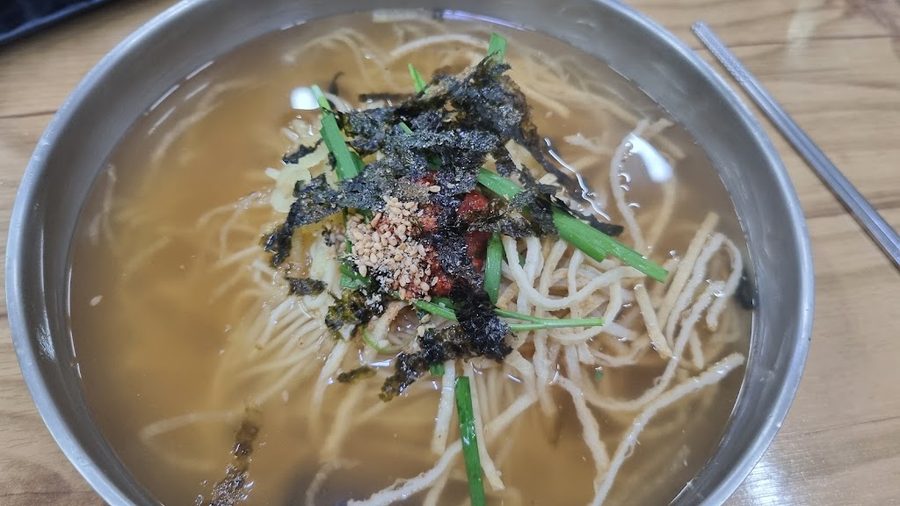 오일장 멸치국수