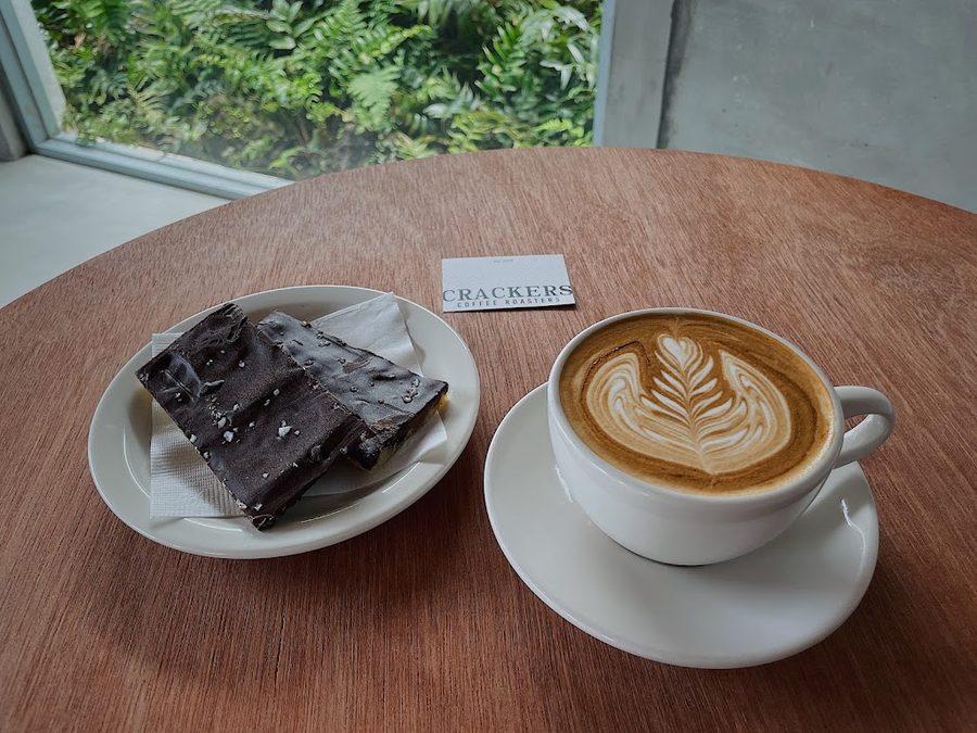 Crackers Coffee Roasters (Hangyeong Bran