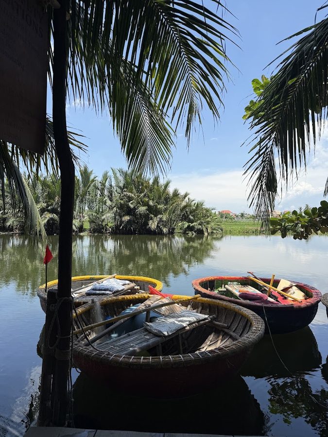 Bay Mau Coconut Forest, Coconut Basket B