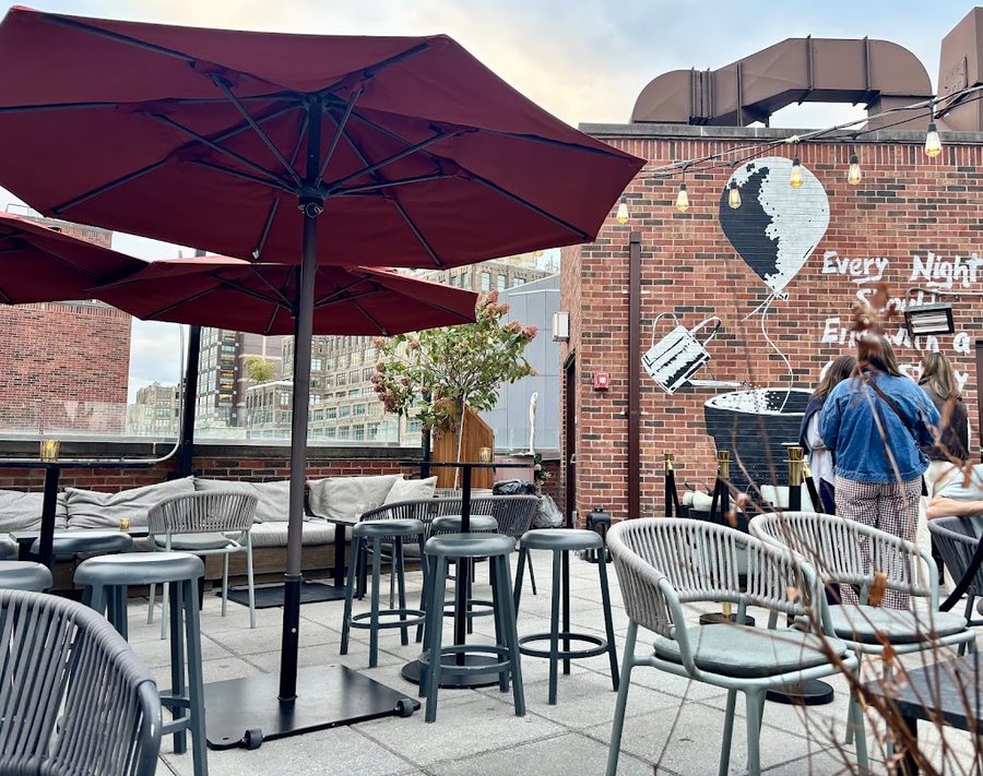 ART SoHo - Soho Rooftop Bars, NYC (Arlo Soho)