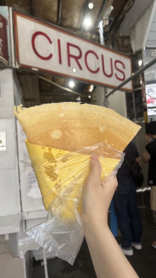 Crêpe House Circus