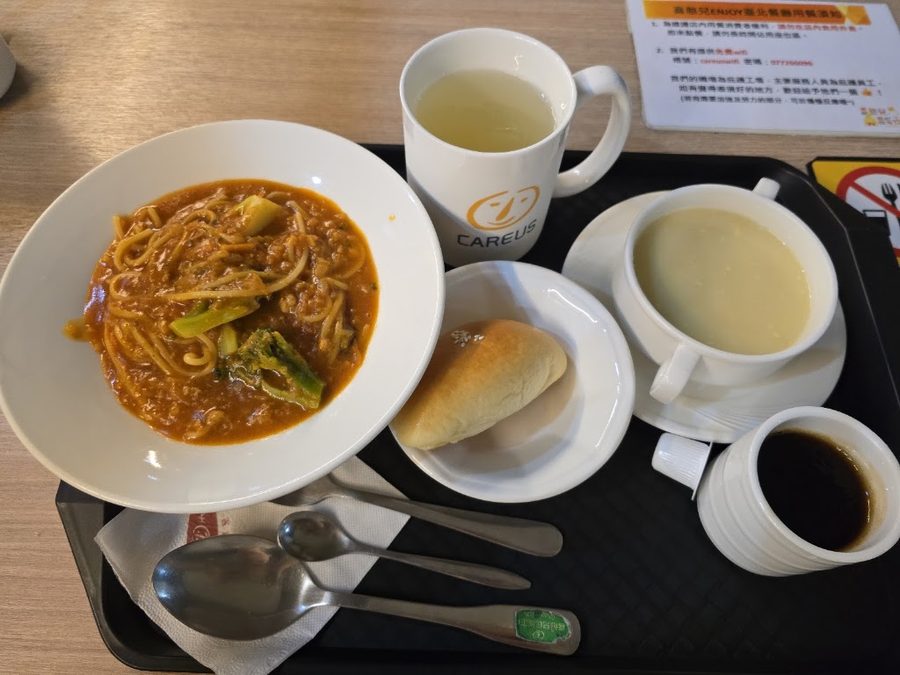 喜憨児ENJOY 台北餐庁