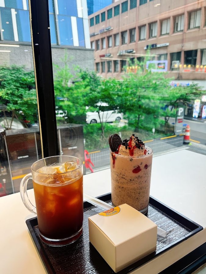 청담커피 신사역점
