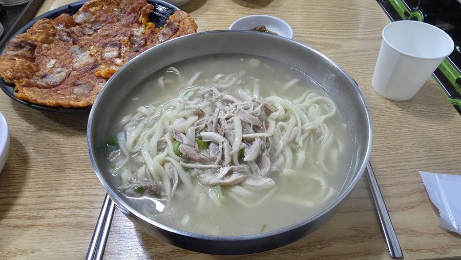 Daebok Kalguksu