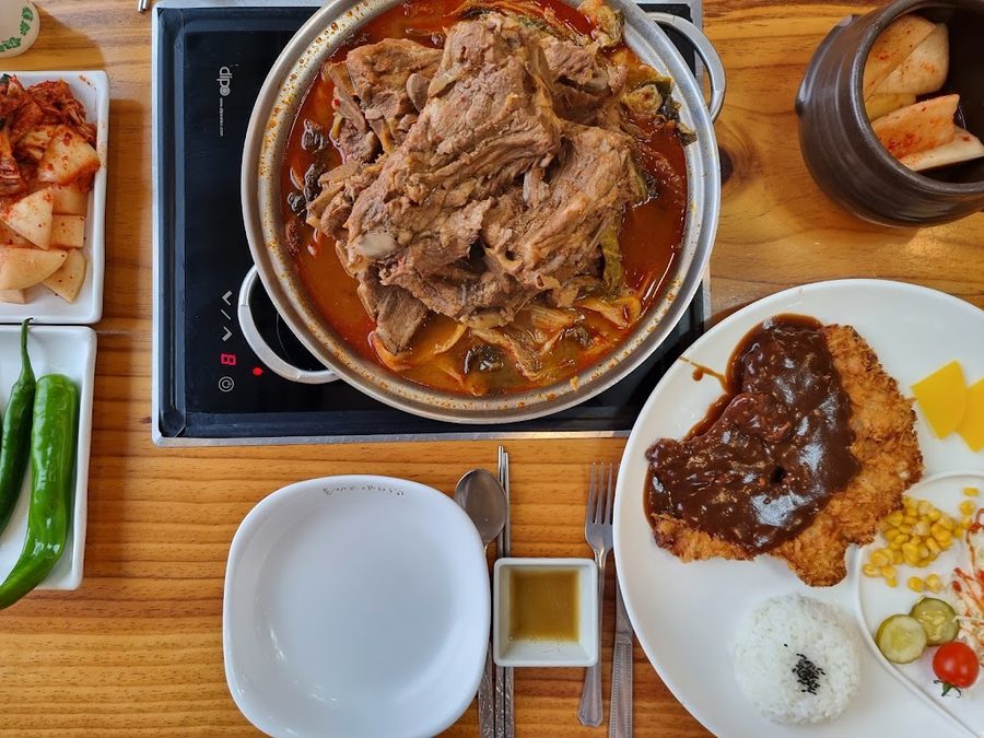 원조뼈다귀감자탕본점