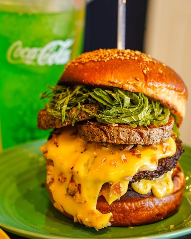 SABURO 36 BURGER