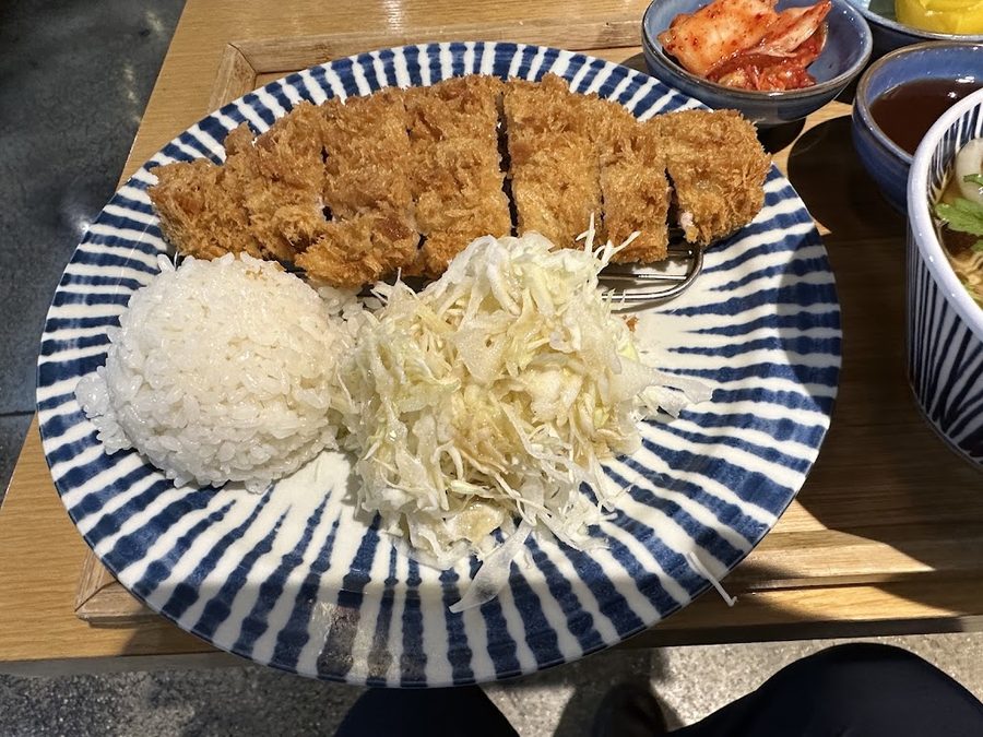 白いとんかつ 木洞直営店