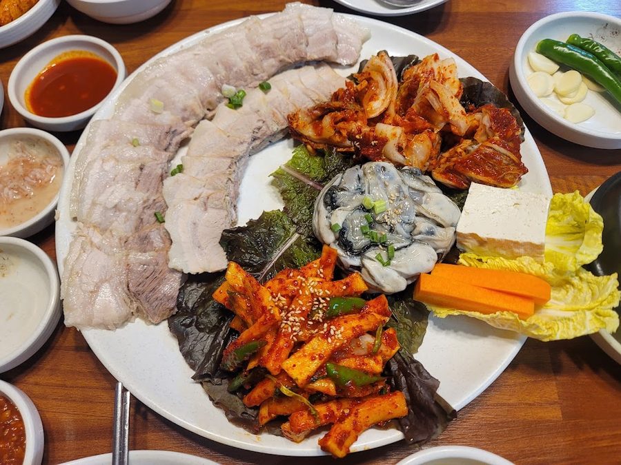 Gimhae Buyeong Bossam