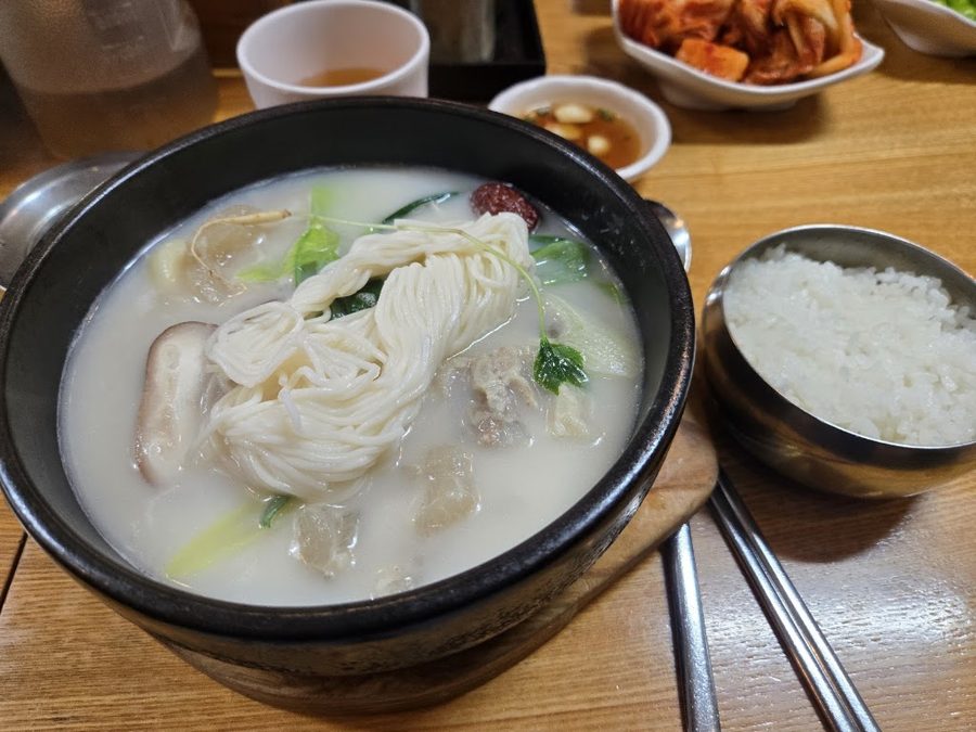 한촌설렁탕 성수뚝도점