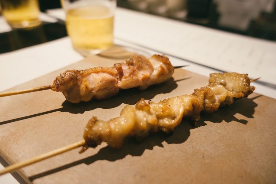 ヤキトリ、ワイン、日本酒、Q