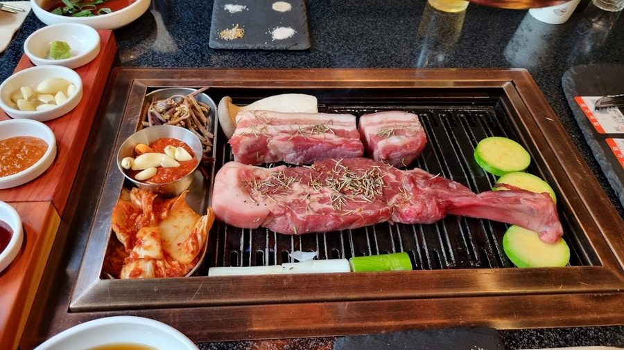 兩科的一天炭火羊串1號店