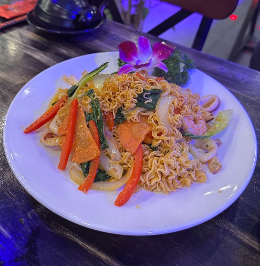 Kinghts Food & Beer Garden