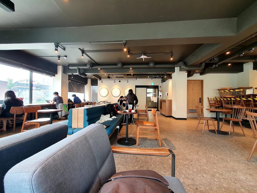 スターバックス コーヒー 金湖駅店