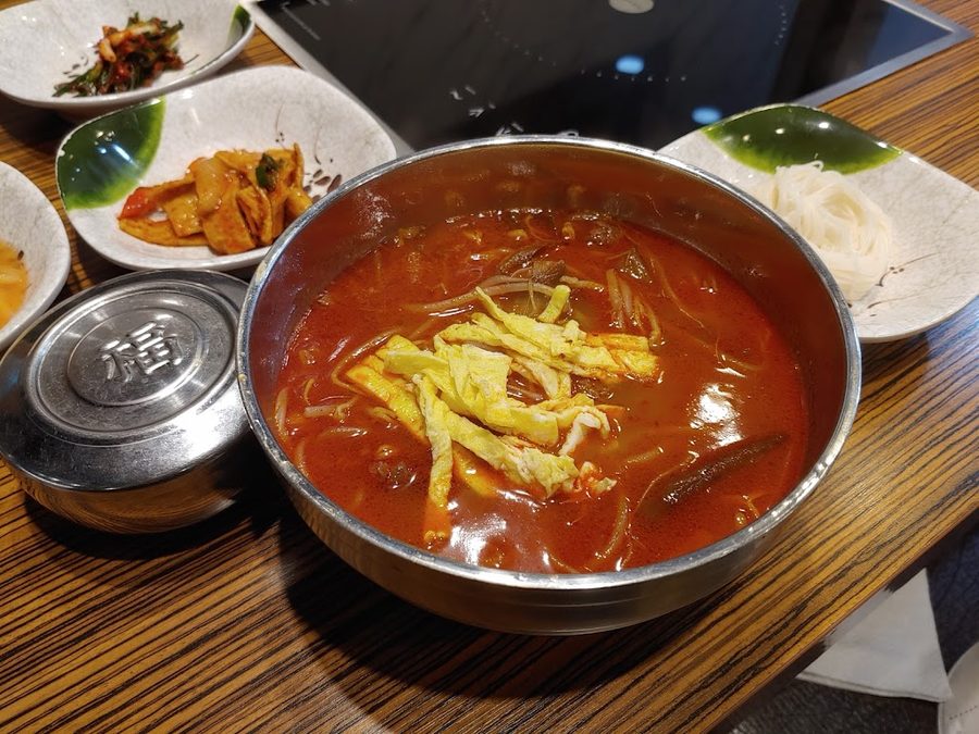 자매수제비동태탕