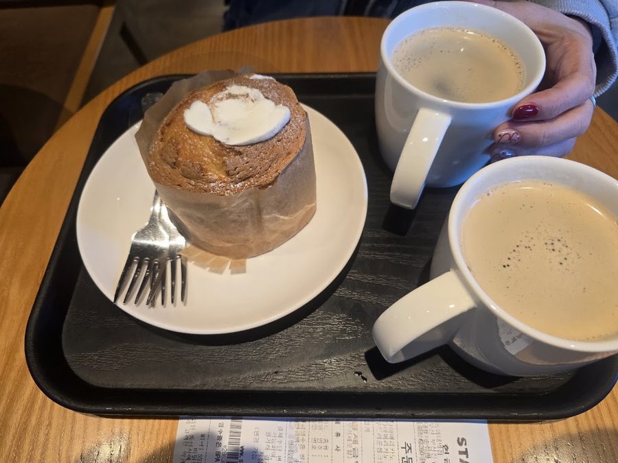 星巴克 東義大站店