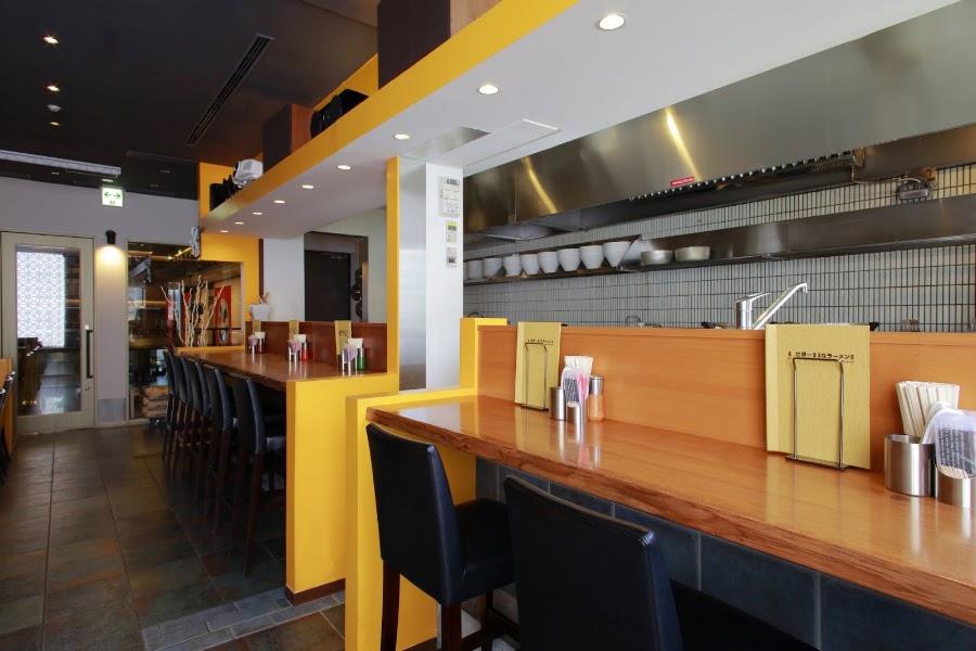 The Most Deserted Ramen-Bar in the World
