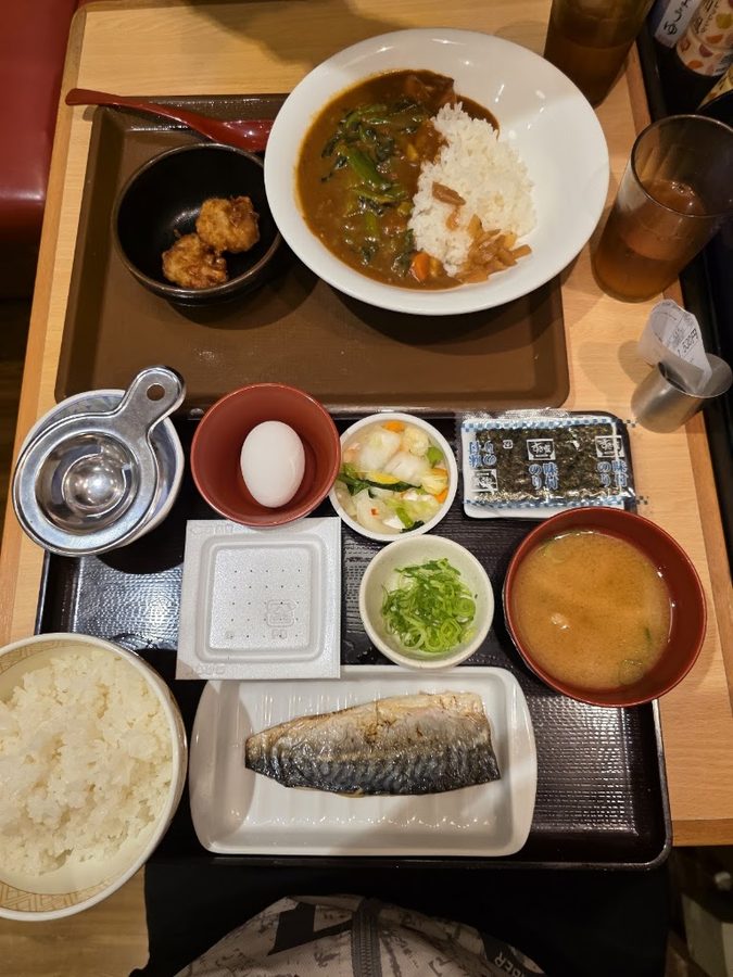 すき家 那覇真嘉比店
