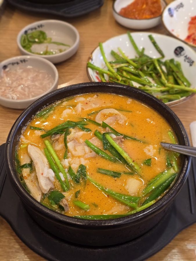 Sinuiju Sundae and Jjukkumi Godeok Branch