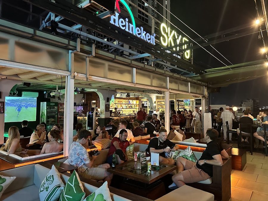 Sky 9 Bar Saigon